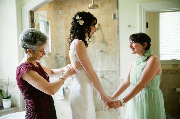 bride, bridal style, mint green, purple, lace, gown, bridesmaid