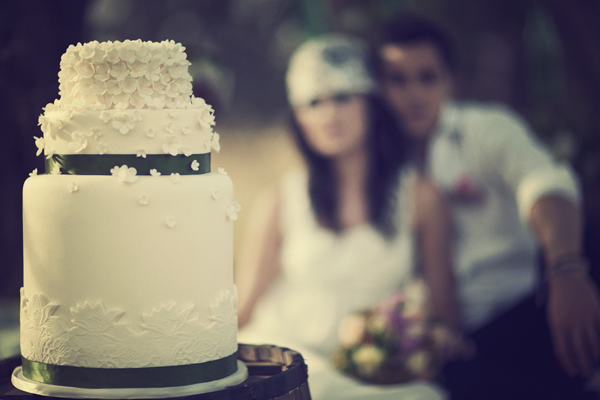 white wedding cake