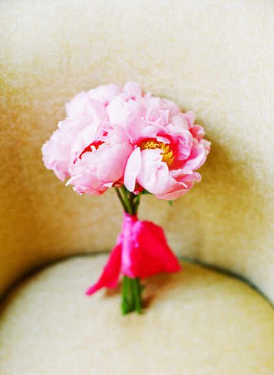pink peony bouquet, pink ribbon