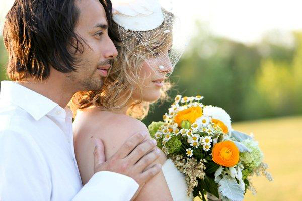 yellow and white floral boquet