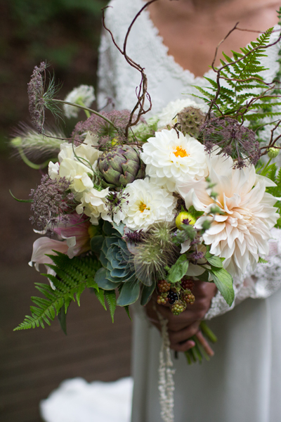 dahlia bouquet