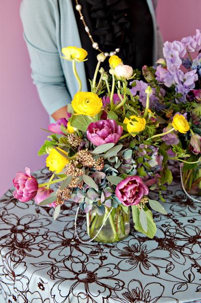 yellow ranunculus, hydrangea