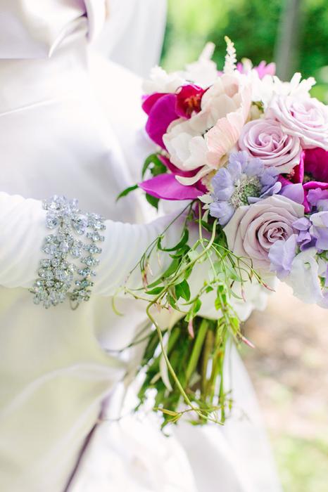 janie medley flora design, anemone and rose bouquet