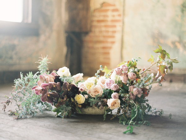 garden rose and orchid centerpiece